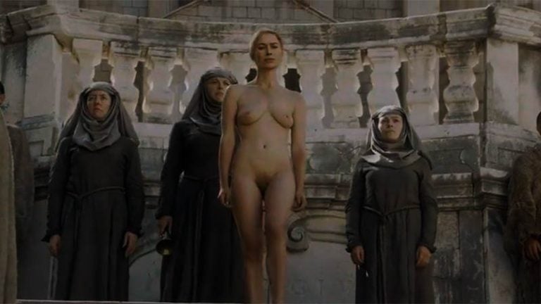Queen takes an atonement walk after being found for crimes of incest against the gods